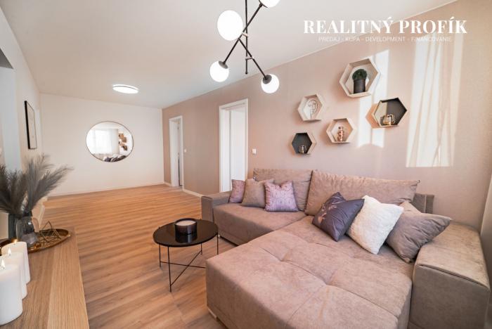 Reality 3-izbový byt s loggiou kompletne zrekonštruovaný v Petržalke