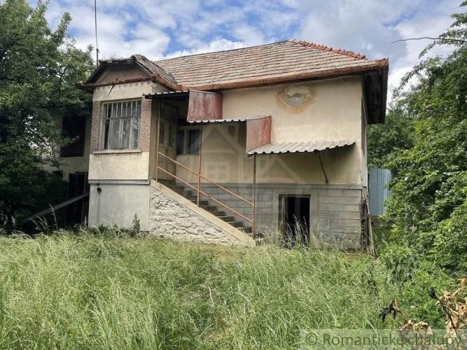Reality Malý dom vhodný na rekonštrukciu v obci Silica