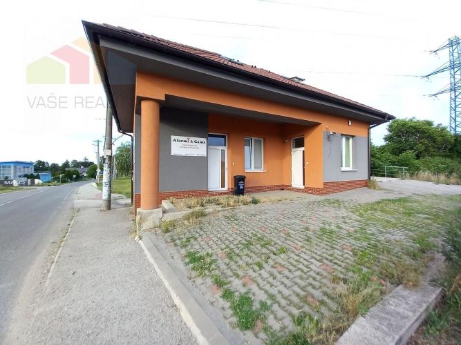Reality Prenájom rodinný dom, Krakovany, Železničná, 7km od Piešťan