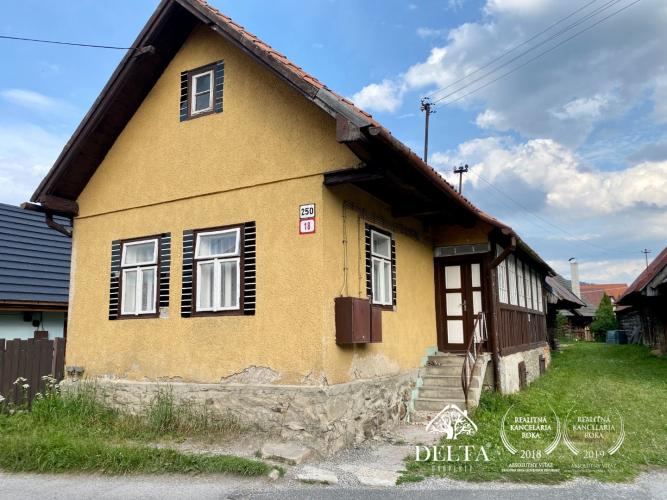 Reality DELTA - Rodinný dom v Liptovskej Tepličke na predaj, krásna chalupa na prerobenie podľa vlastný