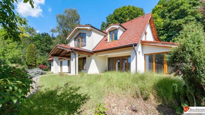 Reality REB.sk Borinka luxusná vila pod lesom na predaj UP 459 m2