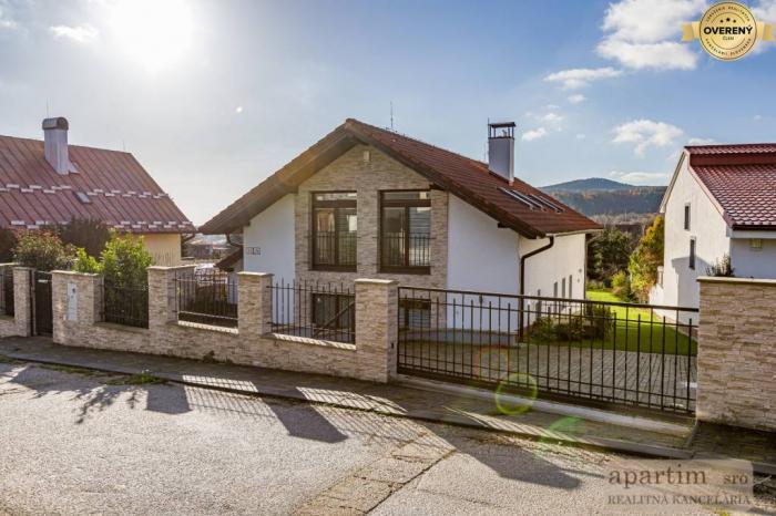 Reality Apartim sro predá 6 izbový rod. dom s krásnym výhľadom v Limbachu