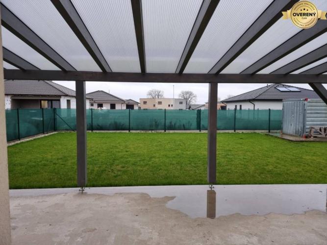 PRENÁJOM Novostavba rodinného domu Ivanka pri Nitre