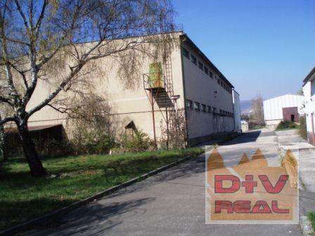 Reality Pozemok, skladovo-administratívny areál, Pezinok, časť Grinava na predaj.