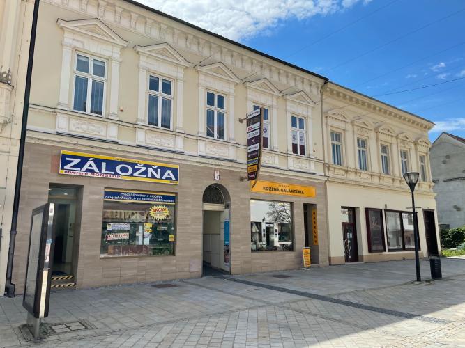 Reality Na prenájom obchodné priestory na pešej zóne Nitra