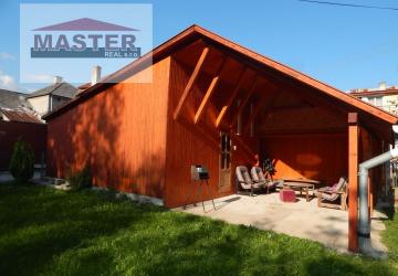 Reality MASTER REAL- Na  Predaj  chata s garážou - 301 m2, Tužina, okres Prievidza
