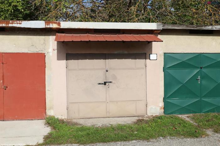 Reality Priestranná garáž s vysporiadaným pozemkom na sídlisku SEVER